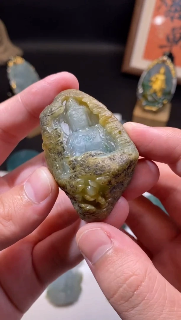 未镶嵌定制翡翠翡翠