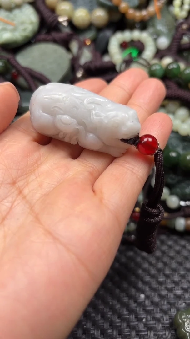 【闪购商品】和田玉颈饰未镶嵌.