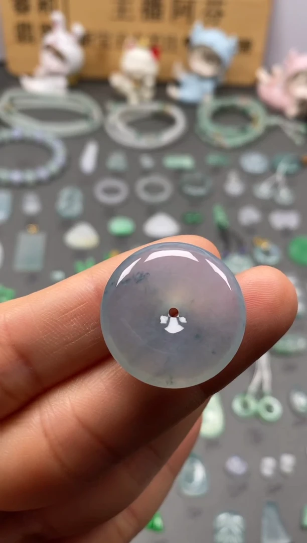 【闪购商品】翡翠颈饰未镶嵌冰蓝紫扣子/芬