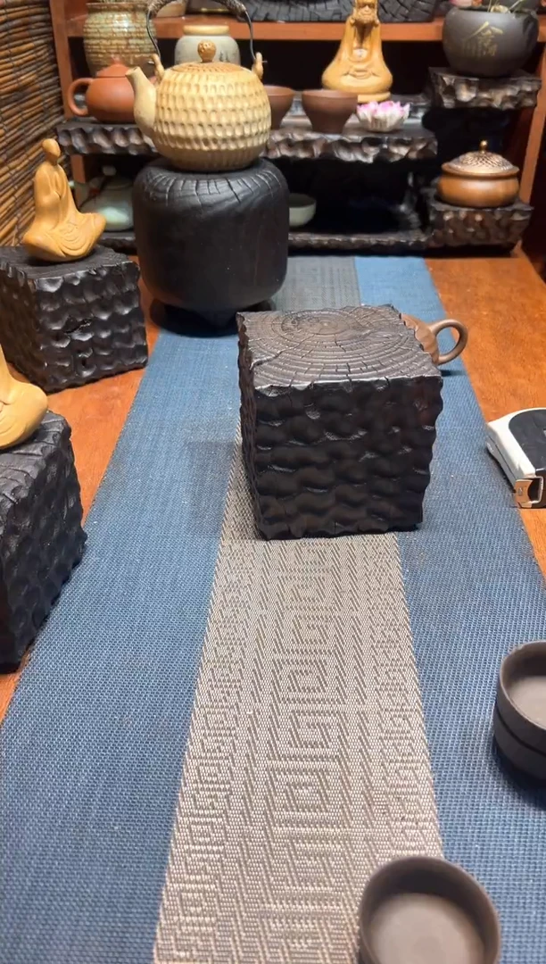 【闪购商品】香樟木木雕一物一拍