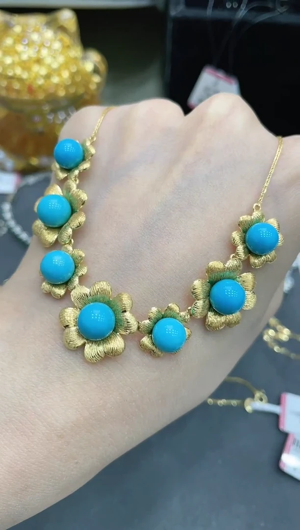 18K金镶嵌绿松石项链