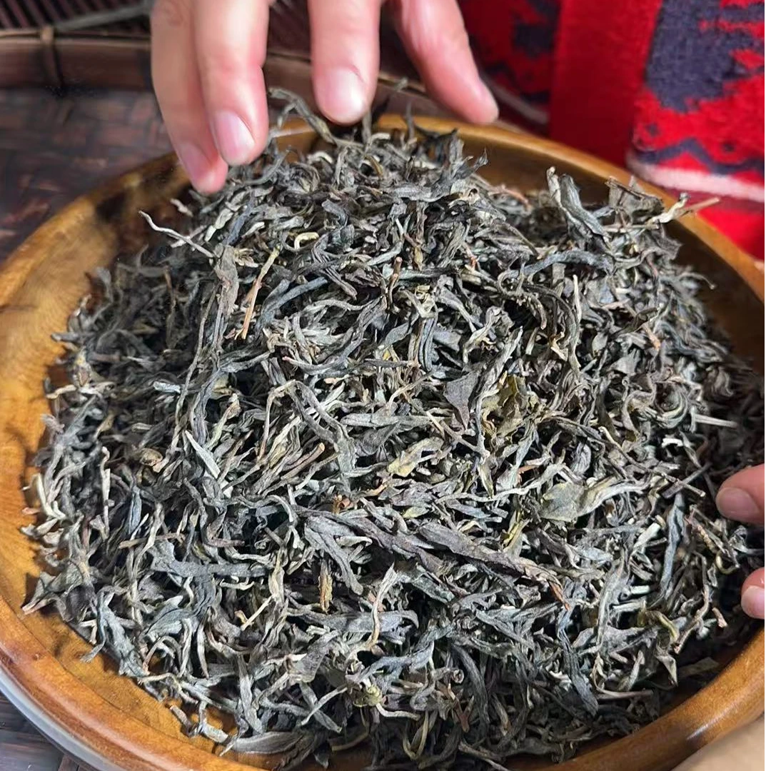 MK1743号 2025年{春}冰岛南迫大树晒青茶散茶