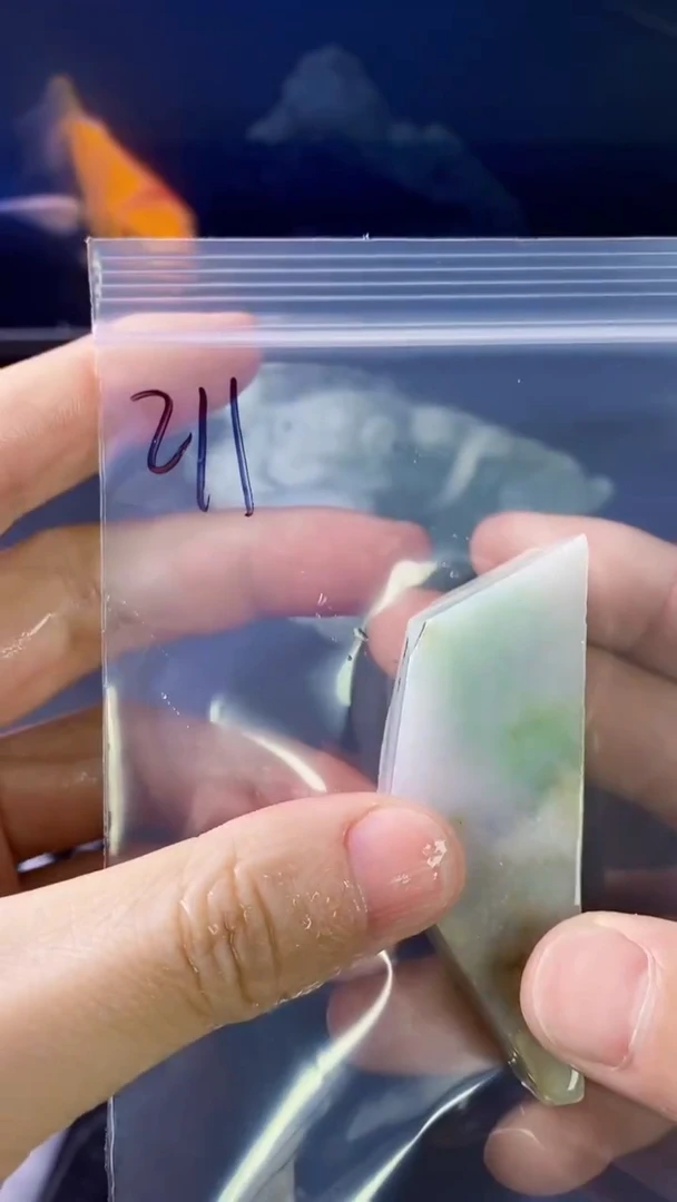 【闪购商品】翡翠颈饰未镶嵌211天然A货翡翠