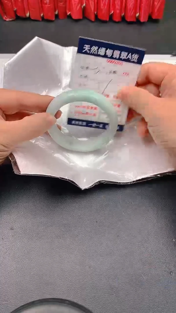 未镶嵌手镯翡翠30