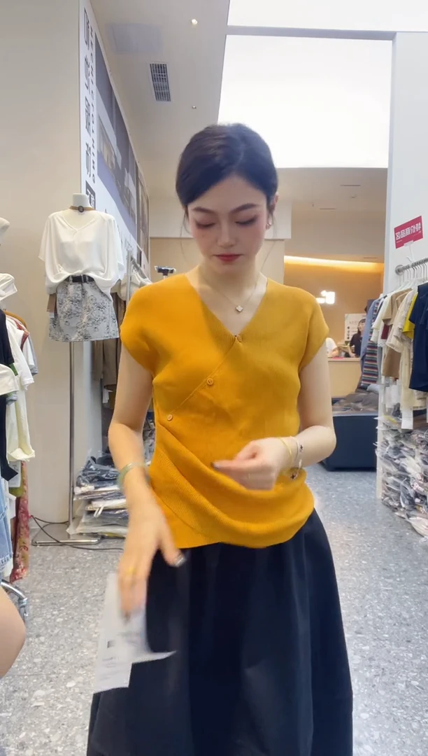 张小张家瑶瑶专属上衣2336