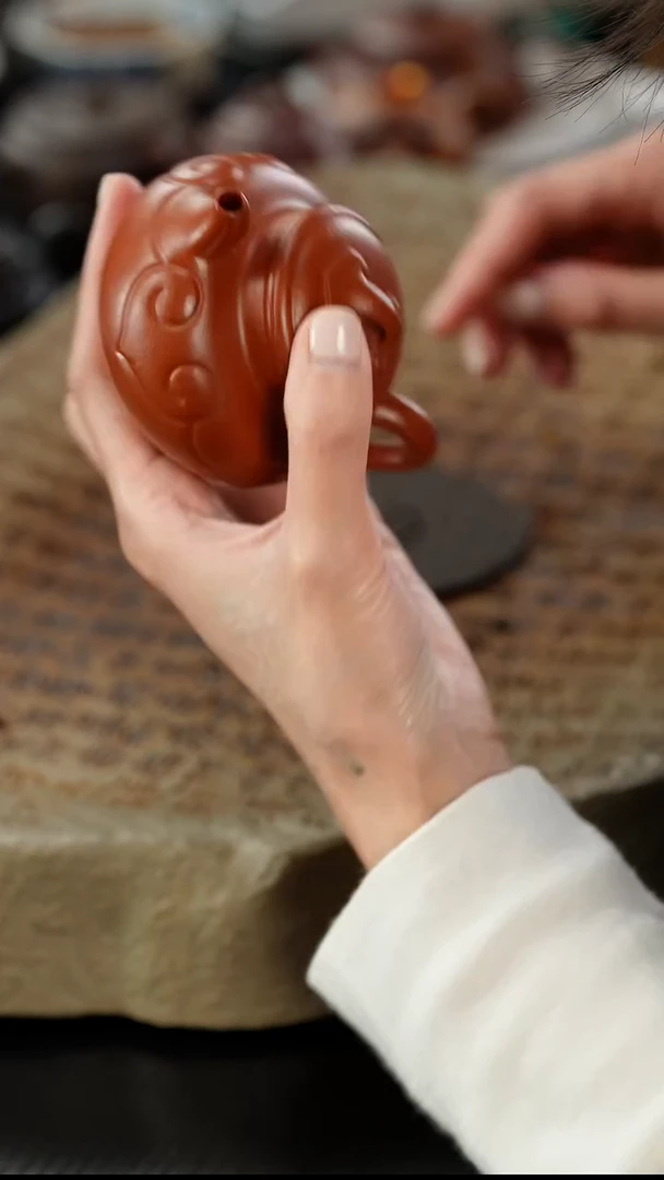 茶壶紫砂月*朱泥仿古如意130cc