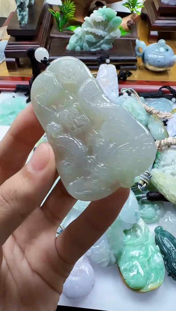 吊坠(不含链)未镶嵌翡翠1