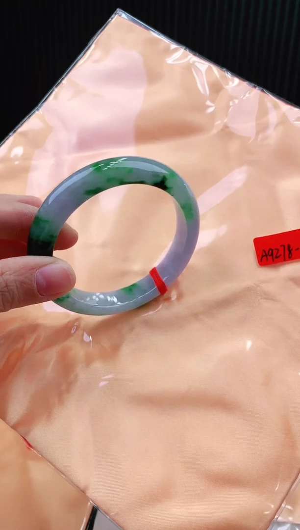 未镶嵌手镯翡翠54+