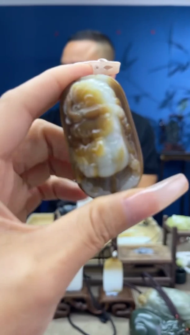和田玉未镶嵌颈饰1
