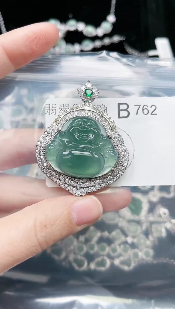 【闪购商品】翡翠颈饰未镶嵌782赠皮绳