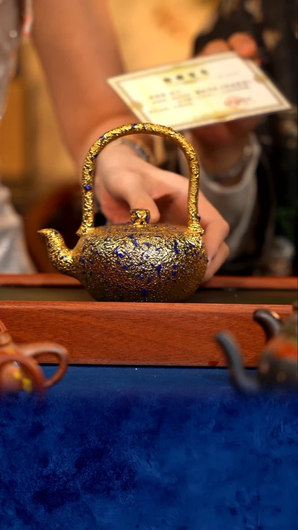 紫砂 宜兴紫砂 QMJ 梵莲提梁