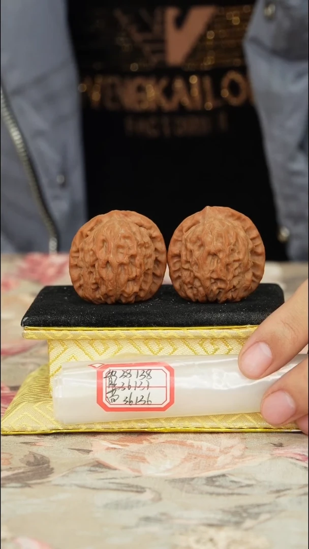 【闪购商品】文玩核桃把件非嫁接北京有修