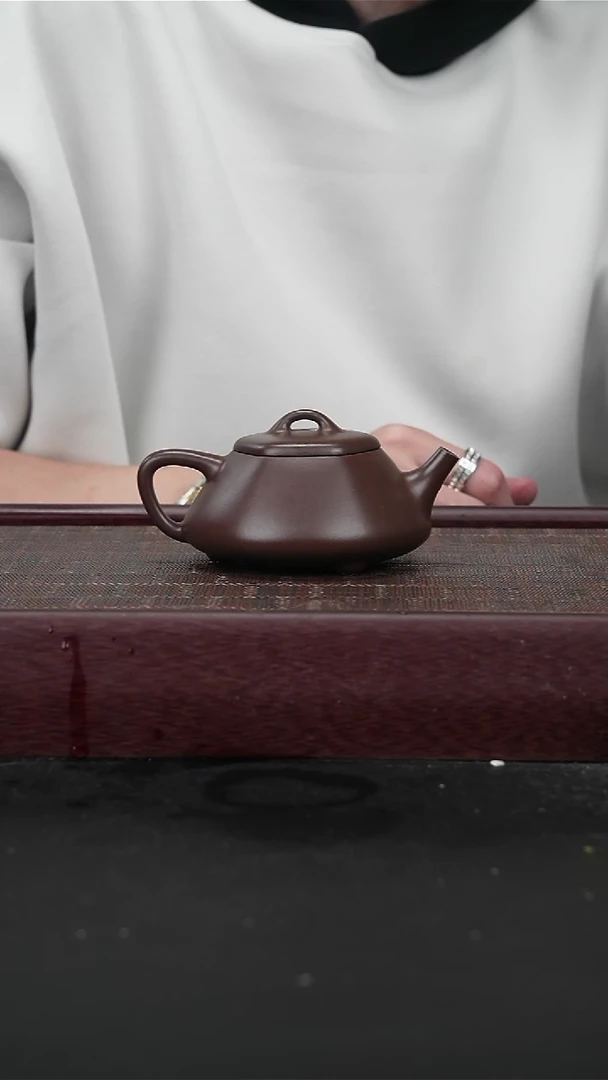 茶壶紫砂鑫**丹某革紫泥六方石瓢