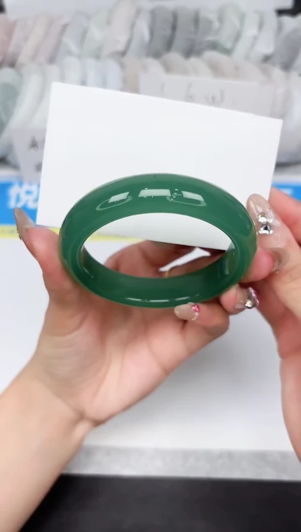 石英质玉手镯未镶嵌92-56.1