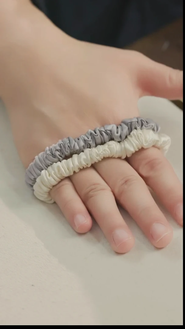 刺绣湘传礼19姆咪桑蚕丝小发圈两个