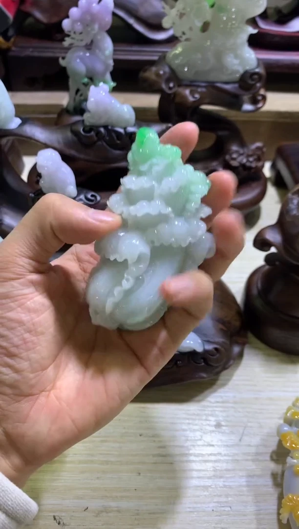 未镶嵌挂件翡翠猫*翡翠摆件