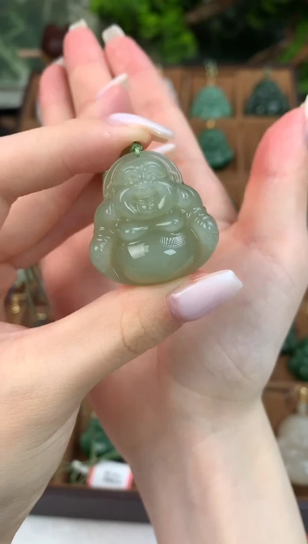 颈饰未镶嵌和田玉吊坠30mm
