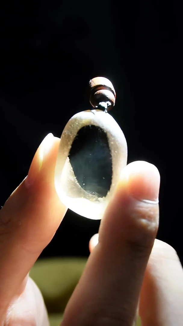 吊坠(赠链)未镶嵌水晶水晶