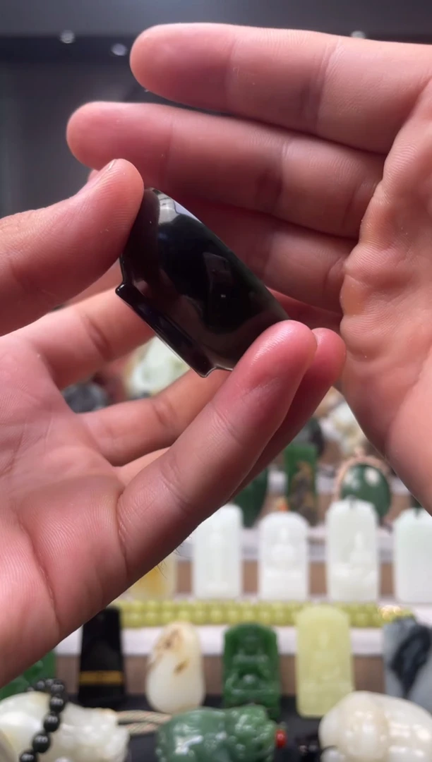 和田玉未镶嵌把件茶杯（多样性发货）