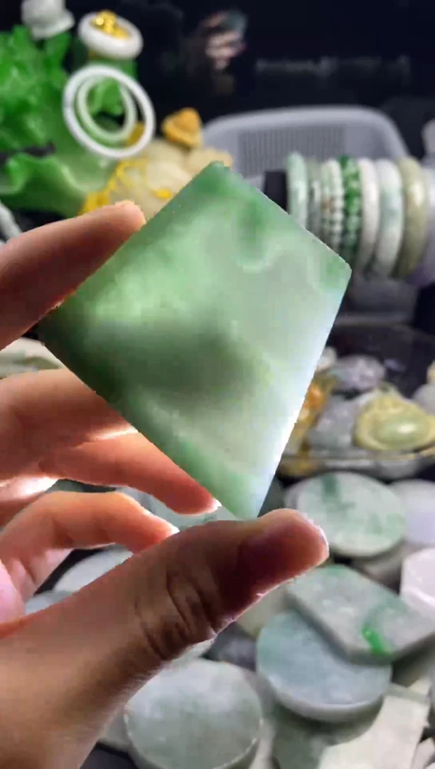 散珠翡翠A货翡翠41