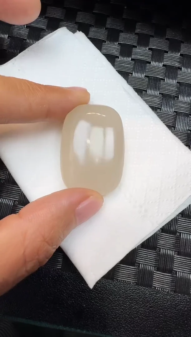 【闪购商品】和田玉颈饰未镶嵌藕粉无事牌