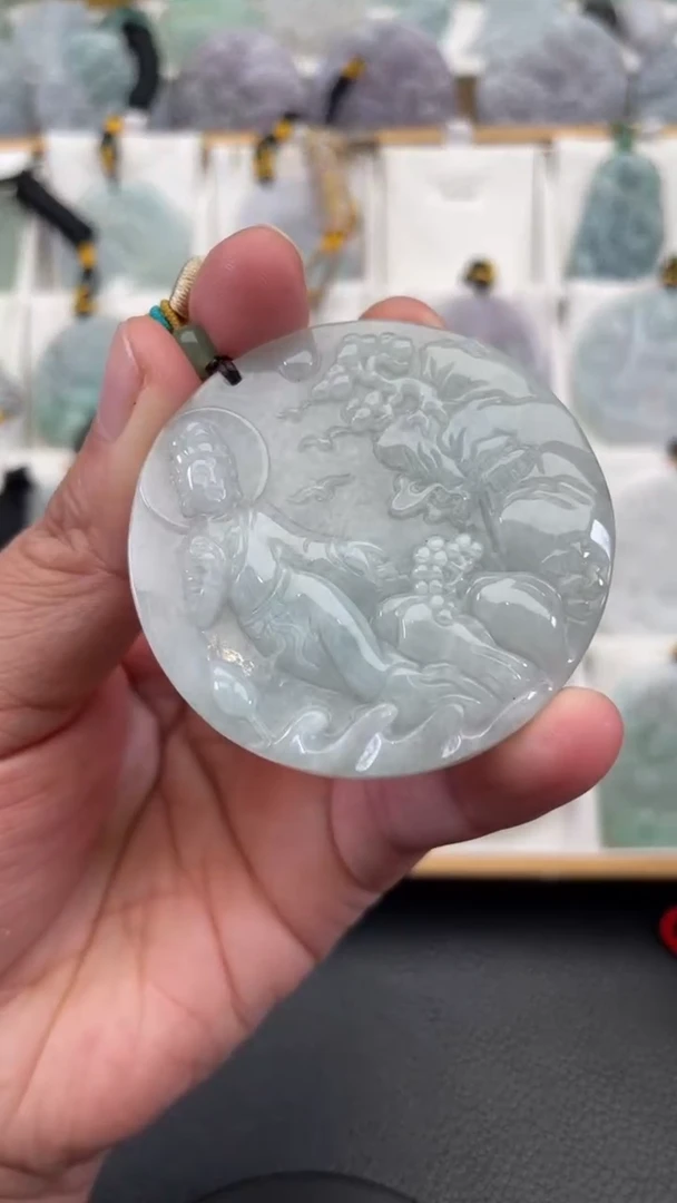 颈饰未镶嵌翡翠天然缅甸翡翠A货202
