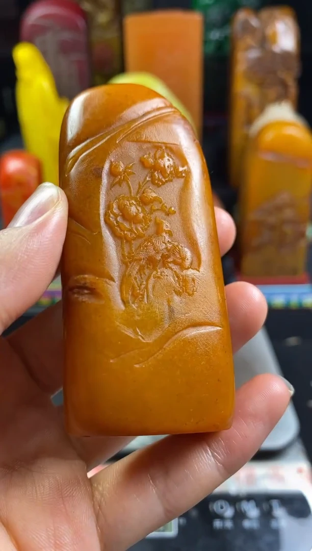 寿山石印石田黄薄意随形章 永吉