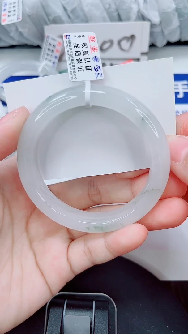 未镶嵌手镯石英质玉36-53/54