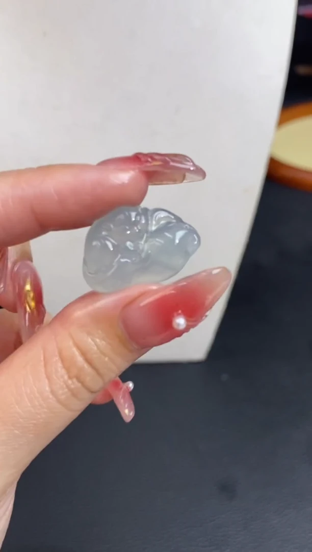 未镶嵌定制翡翠翡翠毛货~