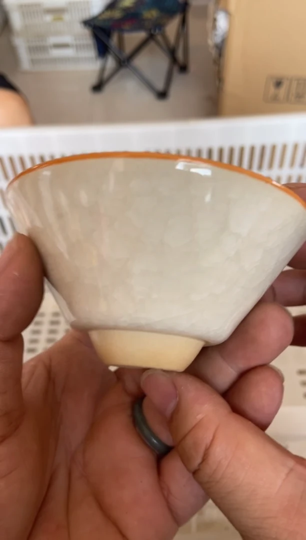 摄影的产品有使用过的痕迹有点脏介意勿拍