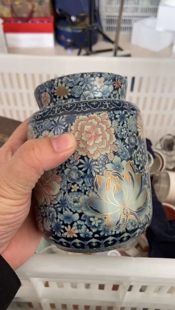 无运费险有瑕疵的摄影的产品有使用过的痕迹有点脏介意勿拍