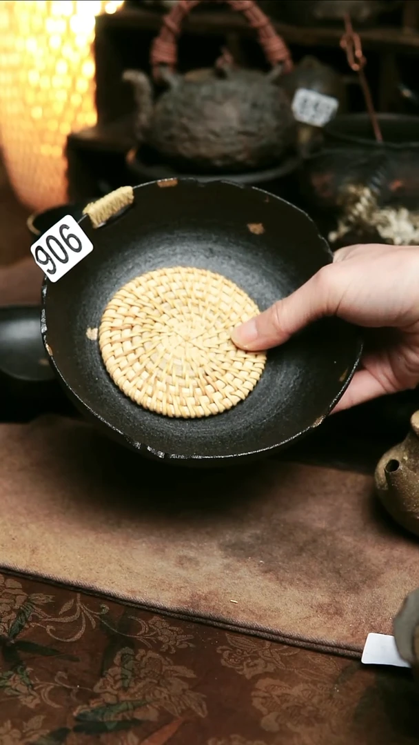 906紫砂全手工黑金壶承