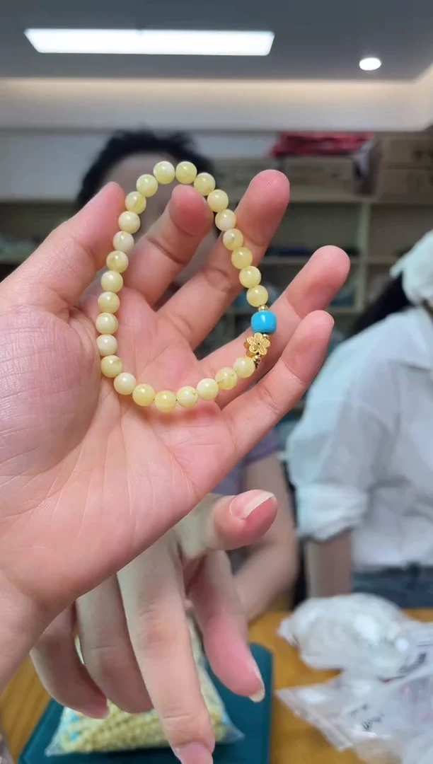 未镶嵌蜜蜡裸石（多样性单个发货）