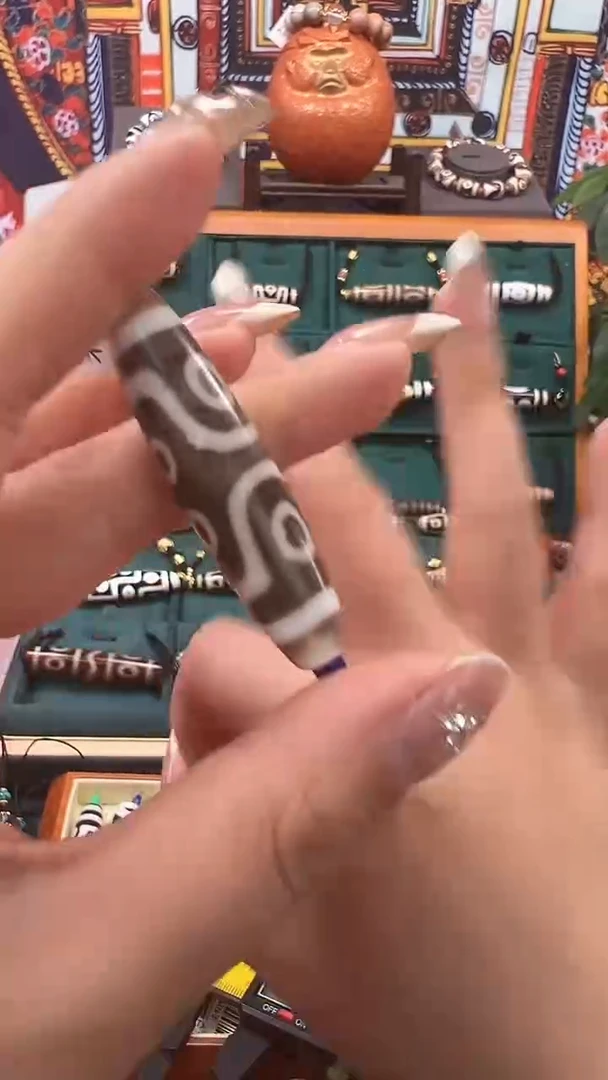 玛瑙/玉髓颈饰未镶嵌33.（微瑕）