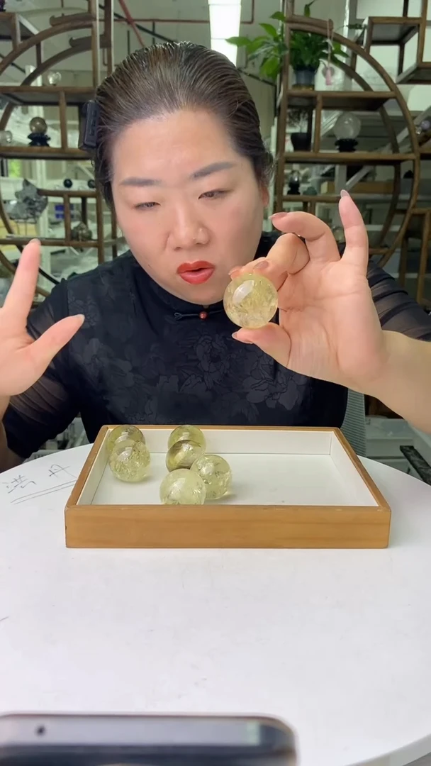 水晶珠宝半成品未镶嵌黄水晶球D575多样性发其一