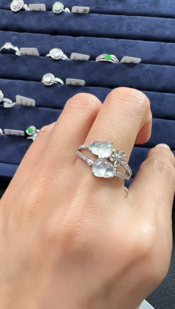 18K金镶嵌戒指翡翠KXLJ1212-005