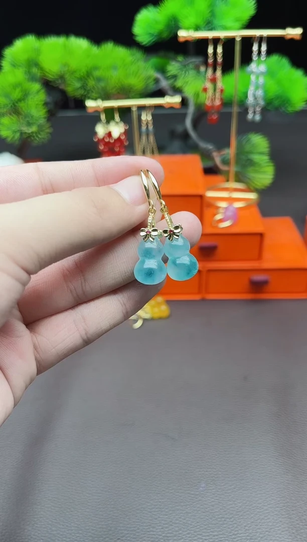 石英质玉（天山翠）银S925镶嵌耳饰219