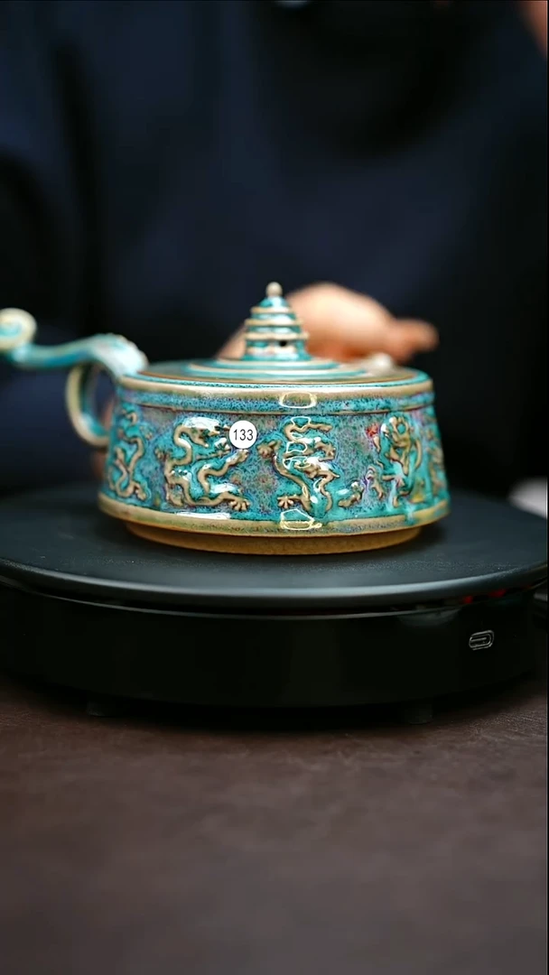 133#原矿钧瓷炉钧釉玄天龙吸壶