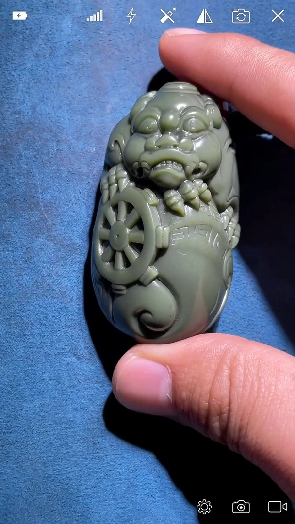 未镶嵌和田玉把件SC 貔貅 把件