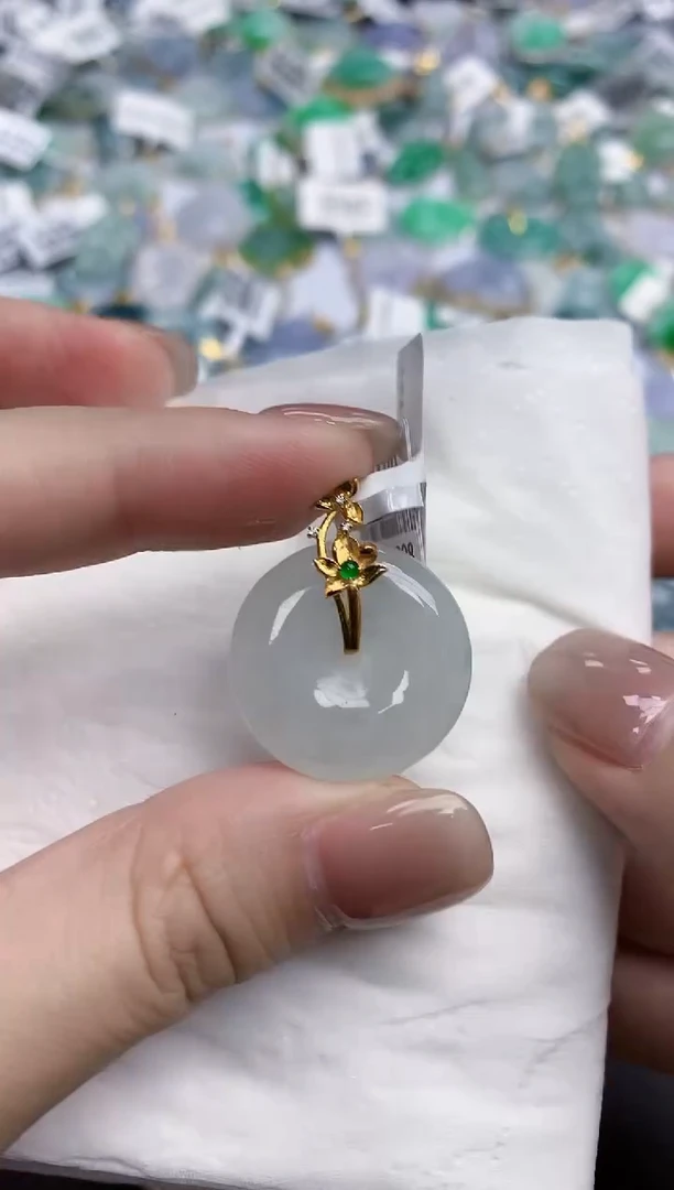 【闪购商品】翡翠颈饰18K金镶嵌天然缅甸翡翠A货