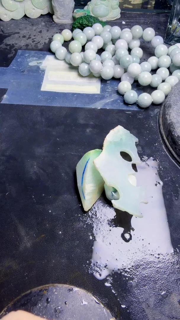 未镶嵌挂件翡翠暴****毛天然翡翠216