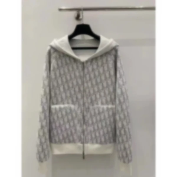 白灰色老花字母刺绣拉链连帽双面穿外套