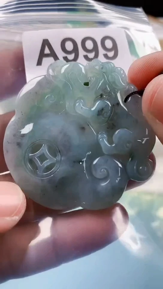 【闪购商品】翡翠挂件未镶嵌天然翡翠吊坠挂件