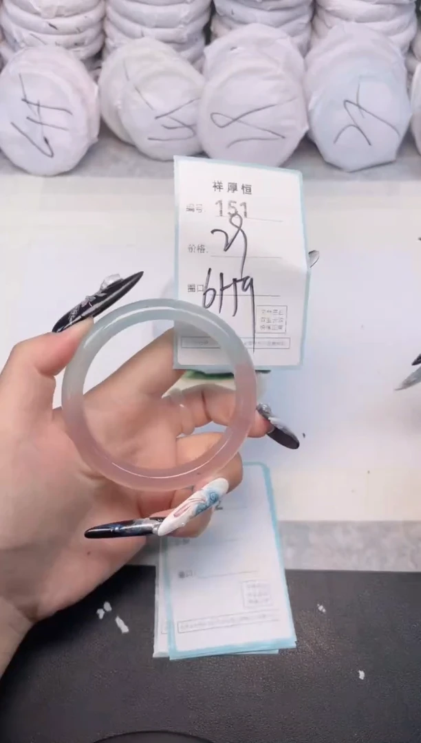 玛瑙/玉髓手镯未镶嵌151