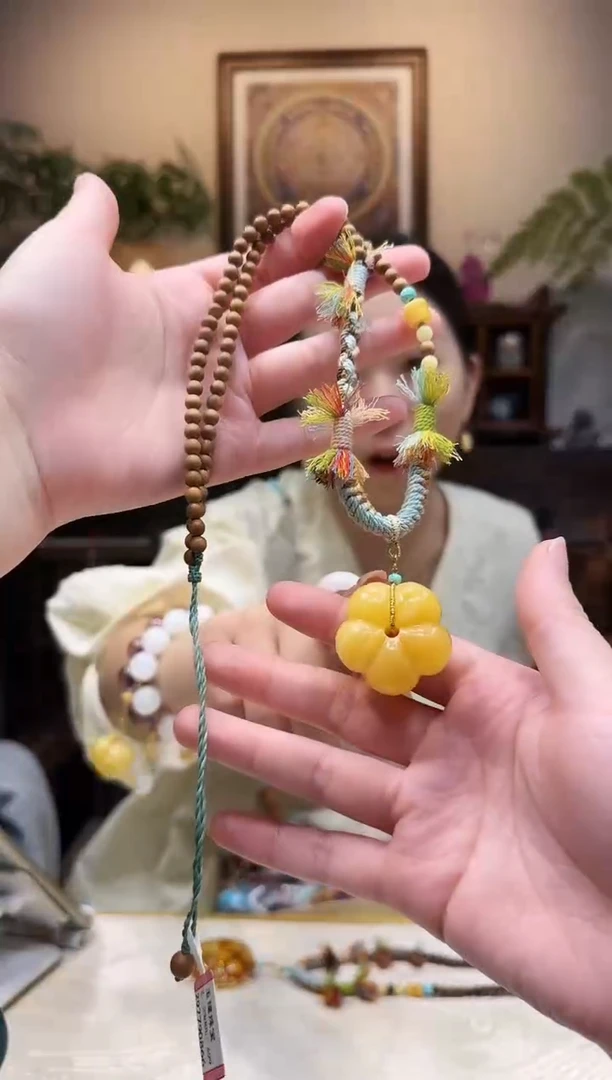 蜜蜡颈饰未镶嵌项链