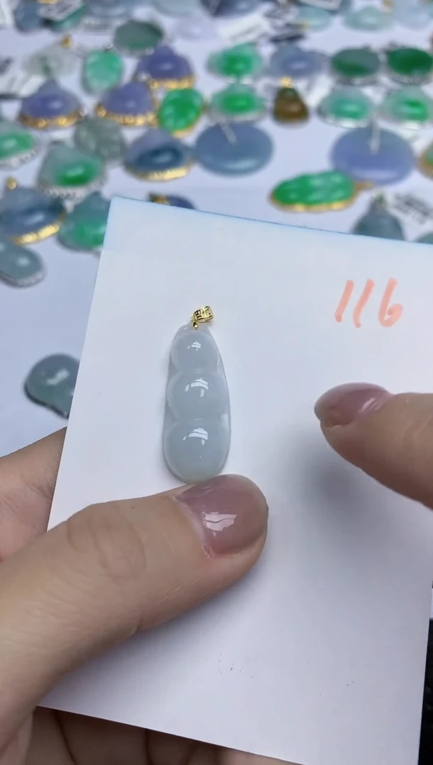 【闪购商品】翡翠挂件18K金镶嵌天然翡翠A货