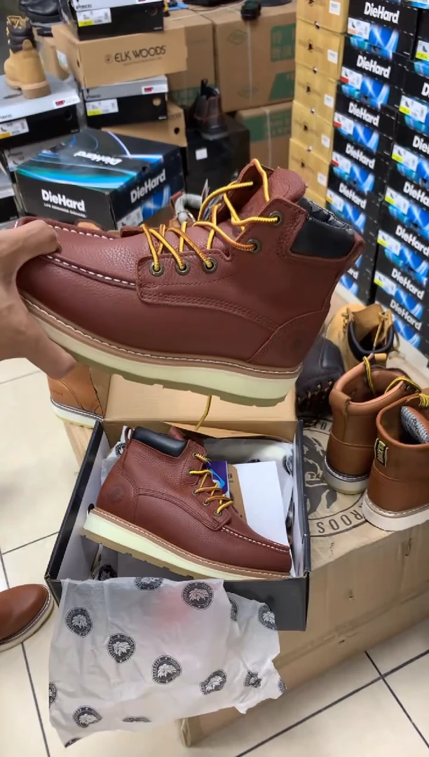 织物43码，AP360，运动鞋码，牛皮工装靴，默认微瑕 领口氧化