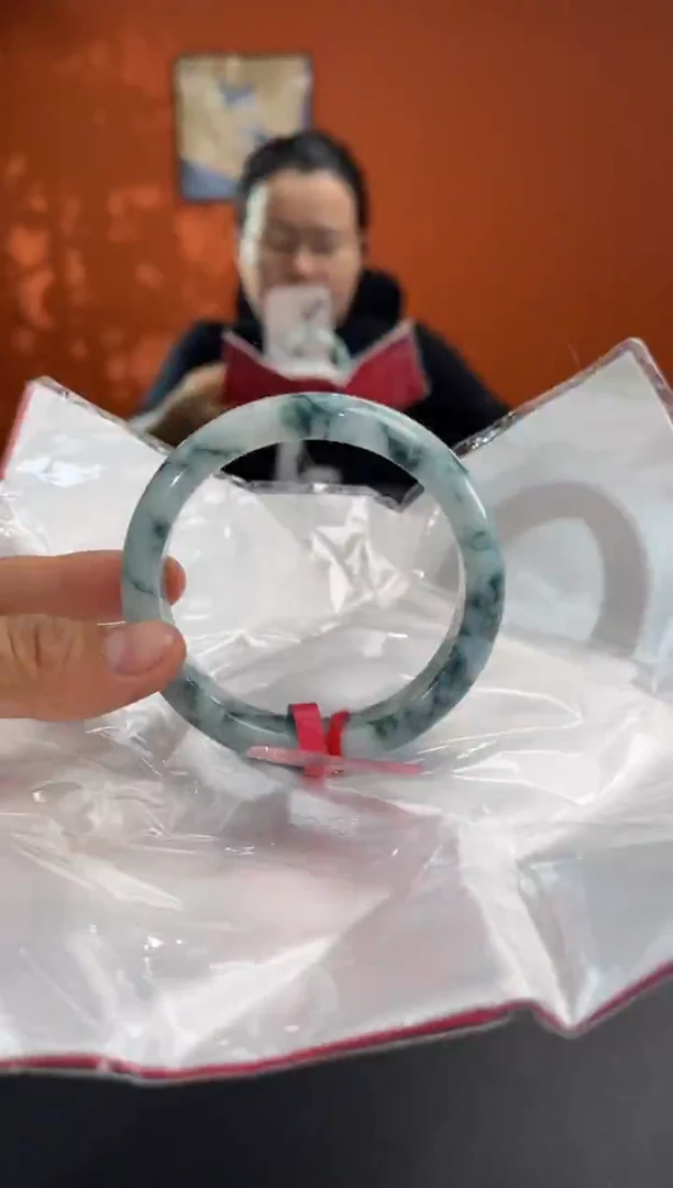 未镶嵌手镯翡翠57