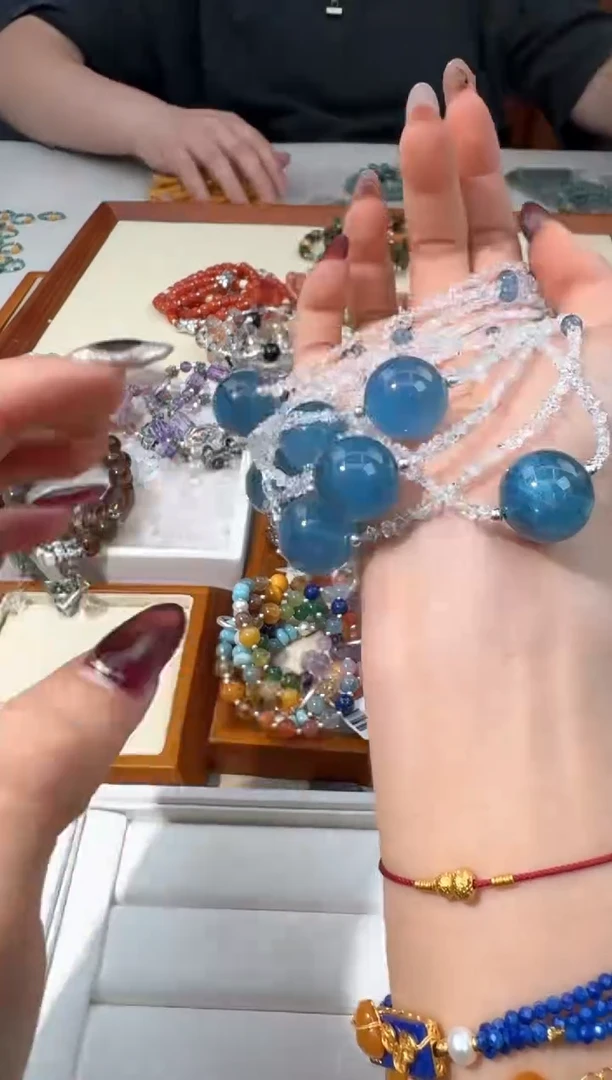 【闪购商品】水晶手链银S925镶嵌F036白闪灵魔鬼蓝项链