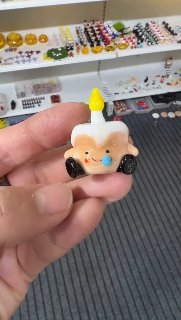 手工艺品琉璃苏*白蜡烛蛋糕